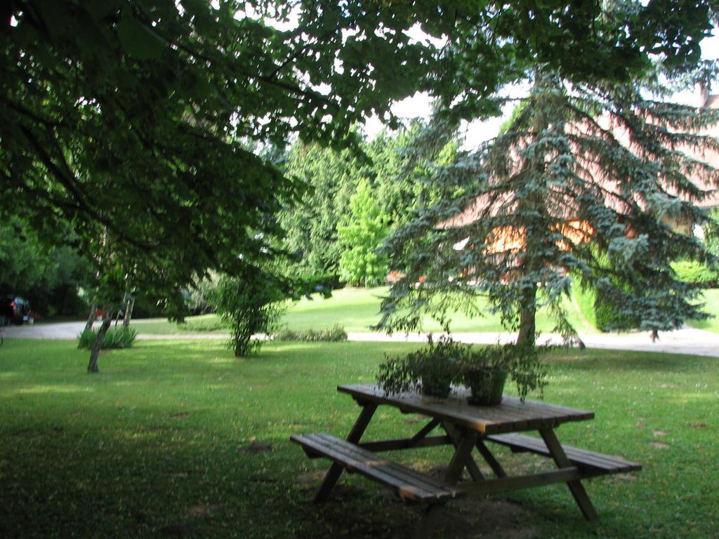 Le Pas De L'Ane Chambres D'Hotes Saint-Ondras Kültér fotó